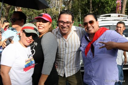 Comandante Eterno de la Patria Grande, el Hombre, el Ser Humano del Amor Gigante, Hugo Chávez Frías