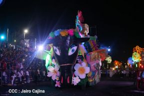 Carnaval por el Bicentenario de Managua