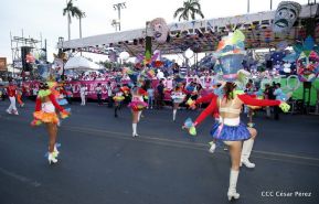 Carnaval por el Bicentenario de Managua