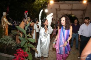 Compañera Rosario supervisa instalación de Ciudad Belén y Parque de la Niñez Feliz  