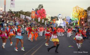 Carnaval por el Bicentenario de Managua