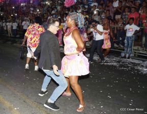 Carnaval por el Bicentenario de Managua