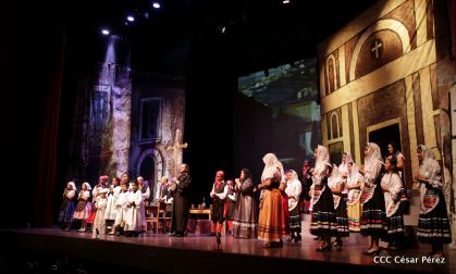 Espectacular cierre del festival de la ópera lírica