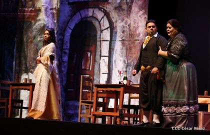 Espectacular cierre del festival de la ópera lírica