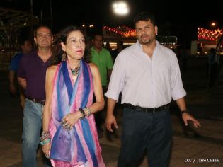 Compañera Rosario supervisa instalación de Ciudad Belén y Parque de la Niñez Feliz  