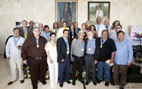 Entrega de la orden municipal año del bicentenario de la Real Villa de Managua 1819-2019