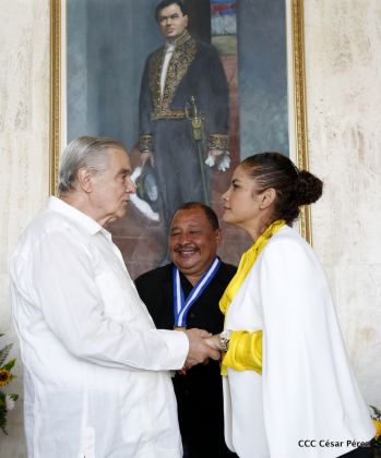 Entrega de la orden municipal año del bicentenario de la Real Villa de Managua 1819-2019