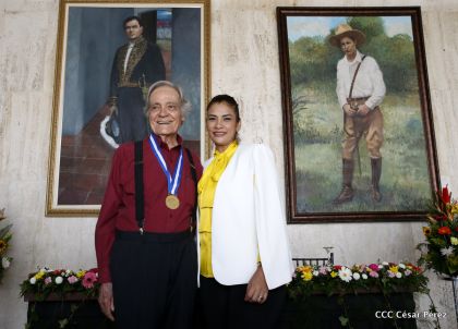 Entrega de la orden municipal año del bicentenario de la Real Villa de Managua 1819-2019