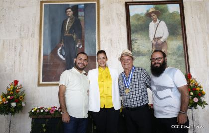 Entrega de la orden municipal año del bicentenario de la Real Villa de Managua 1819-2019