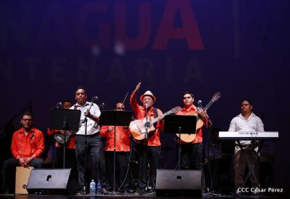 Entrega de la orden municipal año del bicentenario de la Real Villa de Managua 1819-2019