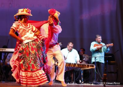 Entrega de la orden municipal año del bicentenario de la Real Villa de Managua 1819-2019