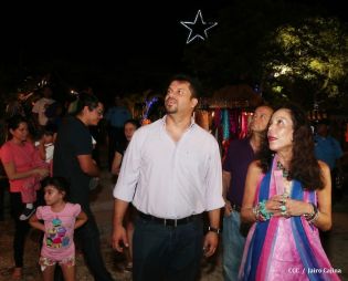 Compañera Rosario supervisa instalación de Ciudad Belén y Parque de la Niñez Feliz  