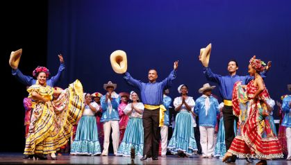 Entrega de la orden municipal año del bicentenario de la Real Villa de Managua 1819-2019