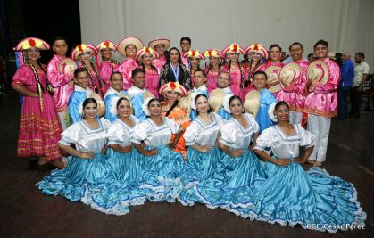 Entrega de la orden municipal año del bicentenario de la Real Villa de Managua 1819-2019