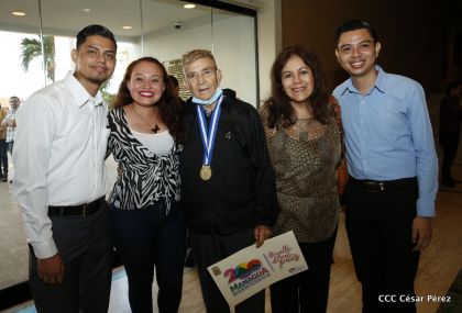 Entrega de la orden municipal año del bicentenario de la Real Villa de Managua 1819-2019