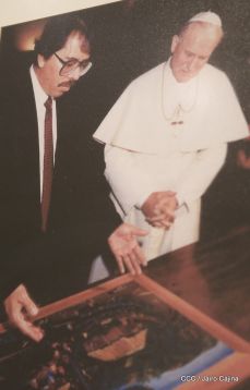 14 Aniversario de la partida a otro Plano de Vida de San Juan Pablo II