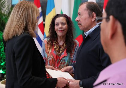 Presentación de Cartas Credenciales de 13 embajadores de países hermanos