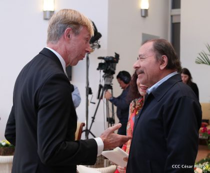 Presentación de Cartas Credenciales de 13 embajadores de países hermanos