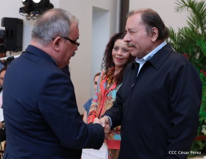 Presentación de Cartas Credenciales de 13 embajadores de países hermanos