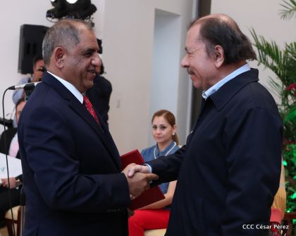 Presentación de Cartas Credenciales de 13 embajadores de países hermanos