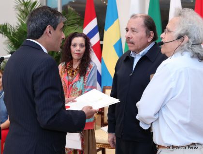 Presentación de Cartas Credenciales de 13 embajadores de países hermanos