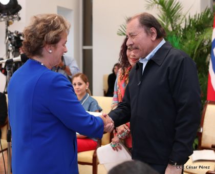 Presentación de Cartas Credenciales de 13 embajadores de países hermanos