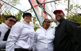 Miles asisten a la celebración de la Purísima Acuática