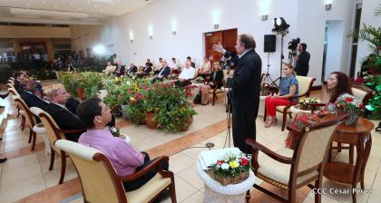 Presentación de Cartas Credenciales de 13 embajadores de países hermanos