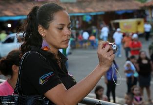 Miles asisten a la celebración de la Purísima Acuática