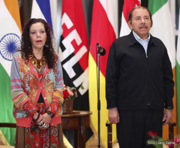 Presentación de Cartas Credenciales de 13 embajadores de países hermanos