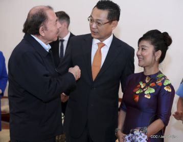 Presentación de Cartas Credenciales de 13 embajadores de países hermanos