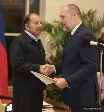 Presentación de Cartas Credenciales de 13 embajadores de países hermanos