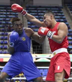Pre-Panamericano de boxeo olímpico en el polideportivo Alexis Argüello