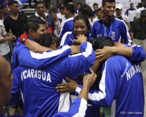 Pre-Panamericano de boxeo olímpico en el polideportivo Alexis Argüello