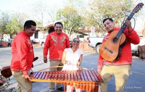 Venga a disfrutar en familia en el Parque Nacional Volcán Masaya