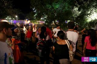 Familias visitan Ciudad Belén