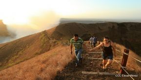 Venga a disfrutar en familia en el Parque Nacional Volcán Masaya