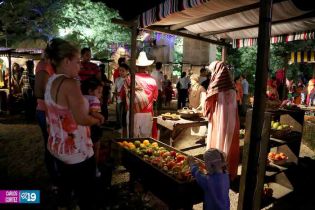Familias visitan Ciudad Belén