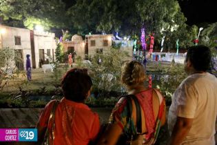 Familias visitan Ciudad Belén