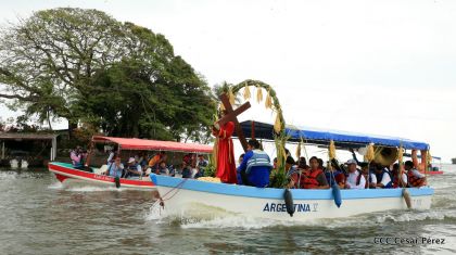  Viacrucis Acuático en las isletas de Granada
