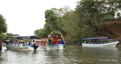  Viacrucis Acuático en las isletas de Granada