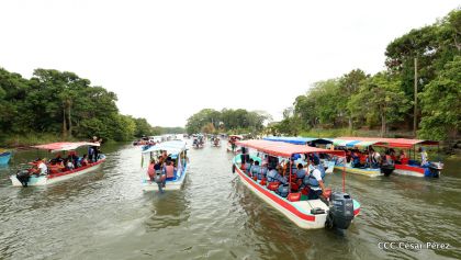  Viacrucis Acuático en las isletas de Granada