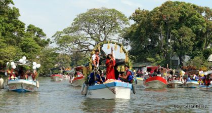  Viacrucis Acuático en las isletas de Granada