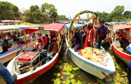  Viacrucis Acuático en las isletas de Granada