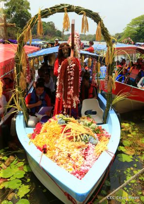  Viacrucis Acuático en las isletas de Granada