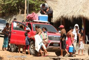 Veraneantes disfrutan de las playas de Pochomil y Masachapa