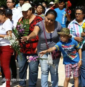 Nicaragua recuerda legado del comandante Tomás Borge
