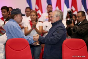 Nicaragüenses conmemoran Aniversario de Tomás Borge y el Día Internacional de los Trabajadores