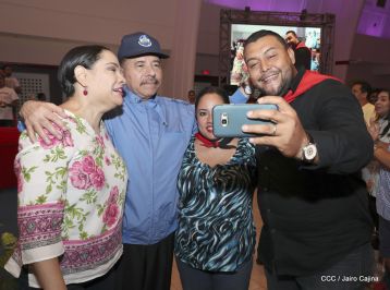 Nicaragüenses conmemoran Aniversario de Tomás Borge y el Día Internacional de los Trabajadores