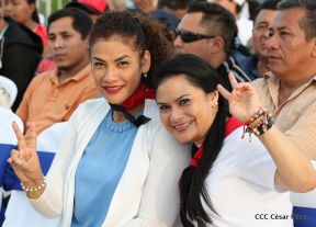 Acto en homenaje del Día de la Dignidad Nacional